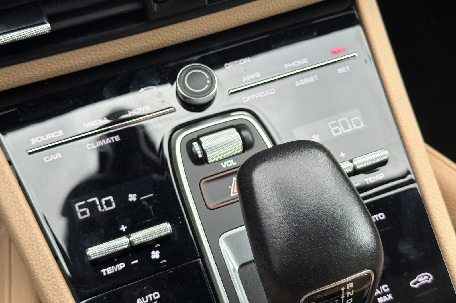 2023 Porsche Cayenne Base