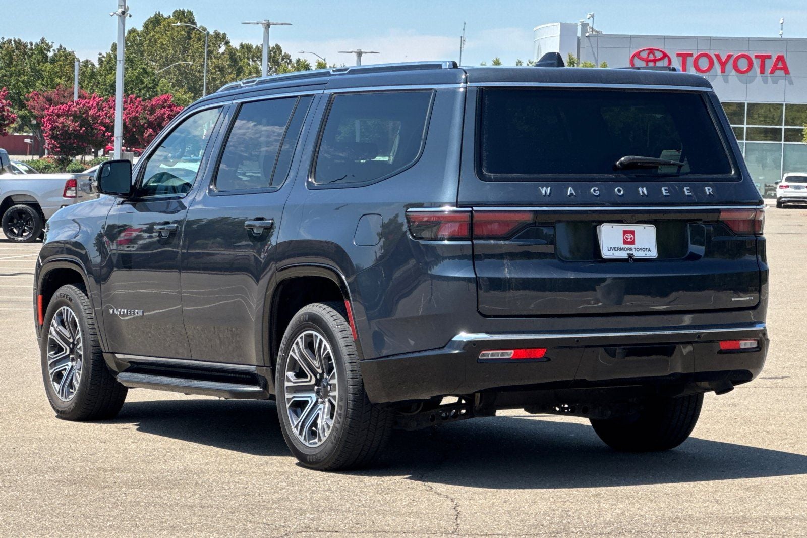 2024 Jeep Wagoneer Series II