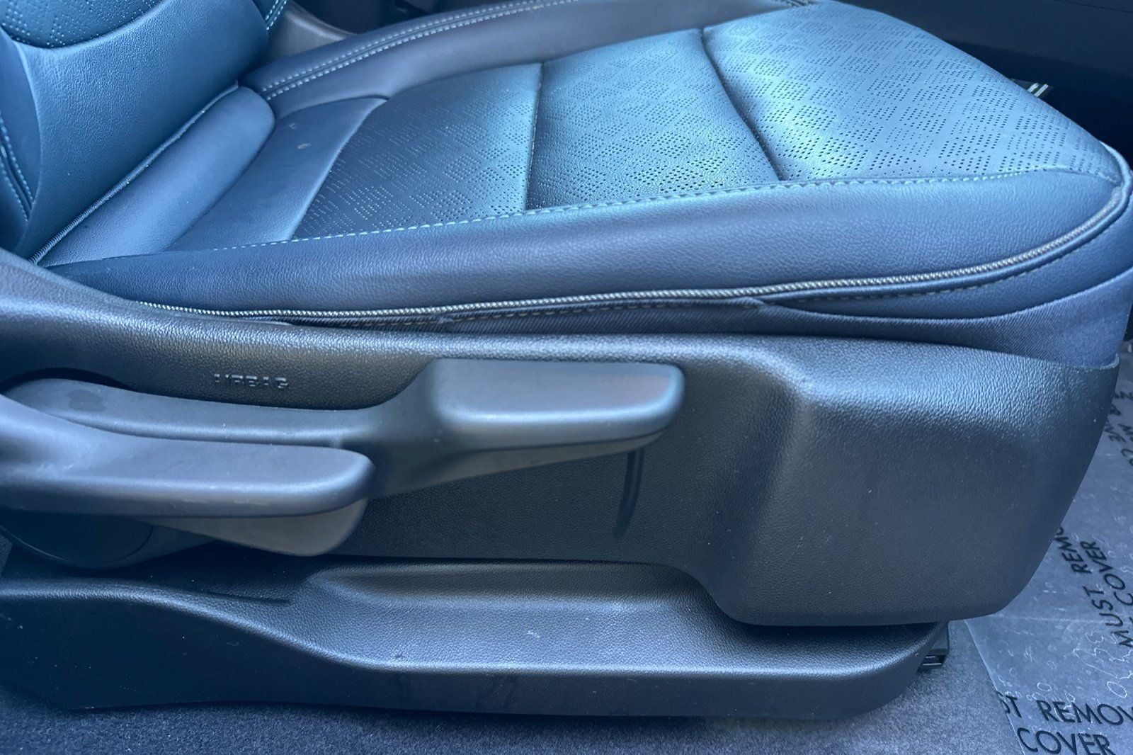 2022 Chevrolet Bolt EUV LT