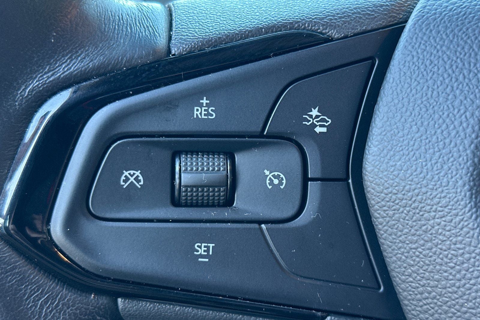 2022 Chevrolet Bolt EUV LT