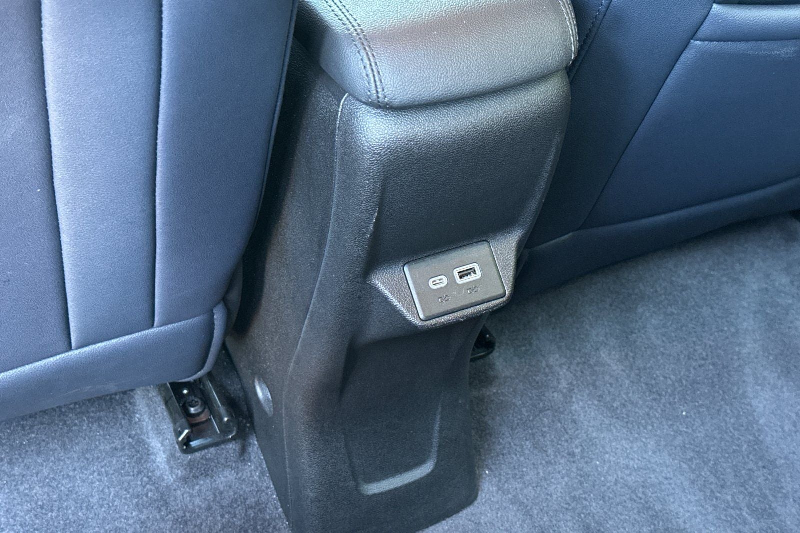 2022 Chevrolet Bolt EUV LT