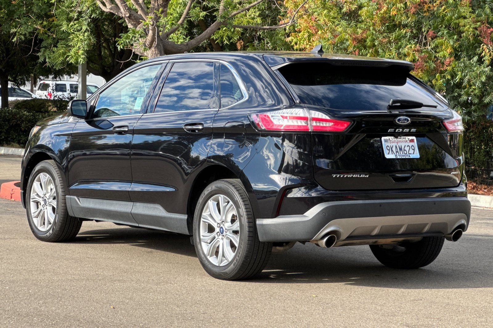 2022 Ford Edge Titanium