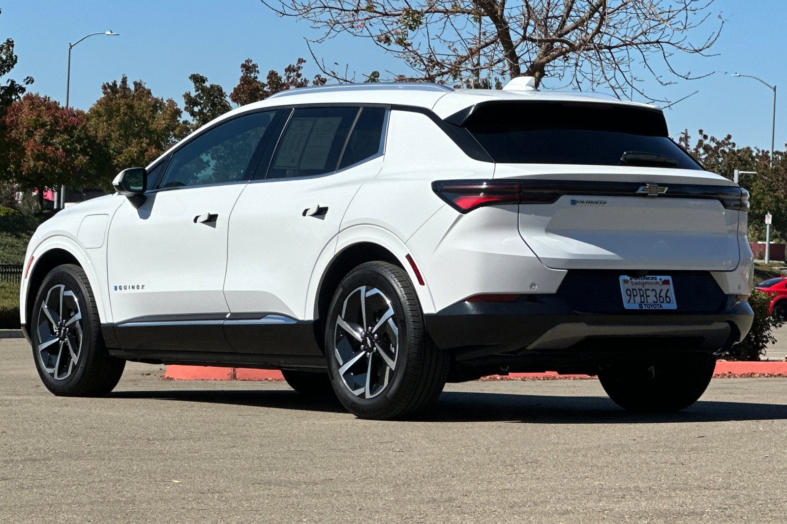 2024 Chevrolet Equinox EV LT