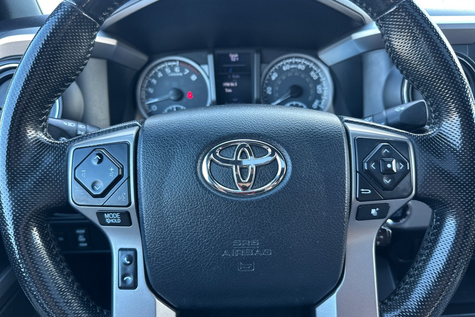 2016 Toyota Tacoma Limited V6