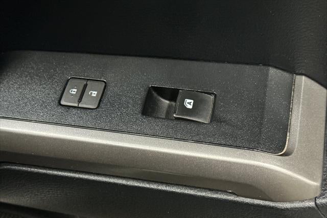 2016 Toyota Tacoma Limited V6