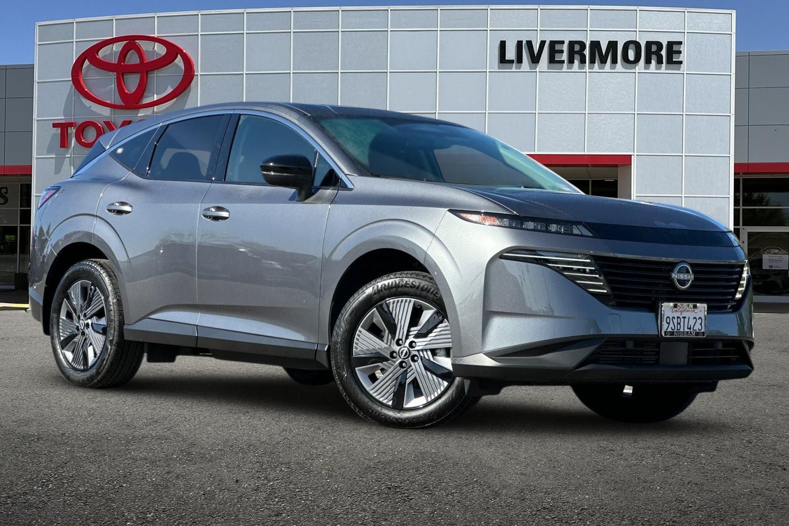 2025 Nissan Murano SL