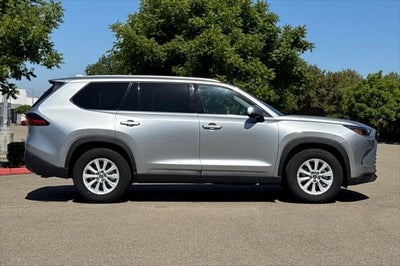 2025 Toyota Grand Highlander XLE