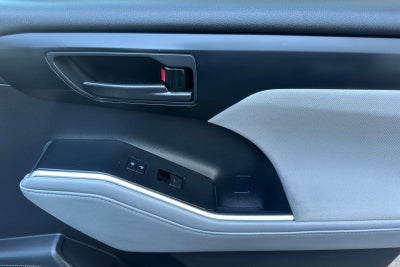 2021 Toyota Highlander Hybrid LE