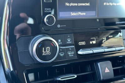 2021 Toyota Highlander Hybrid LE