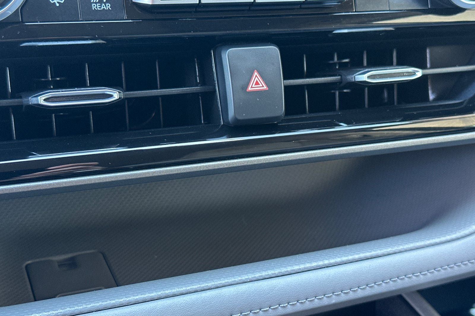 2021 Toyota Highlander Hybrid LE