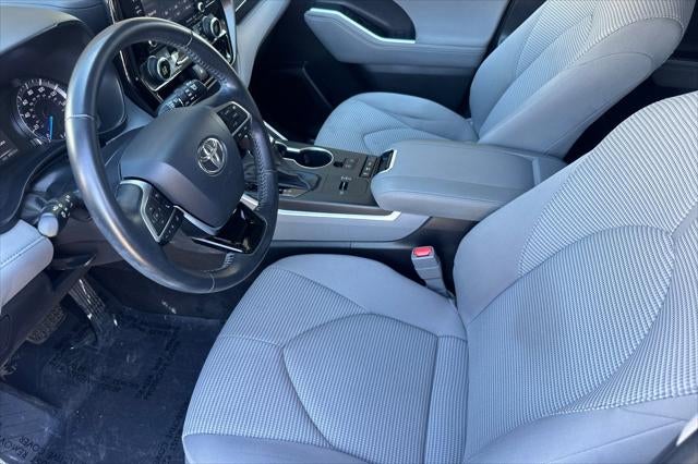 2021 Toyota Highlander Hybrid LE
