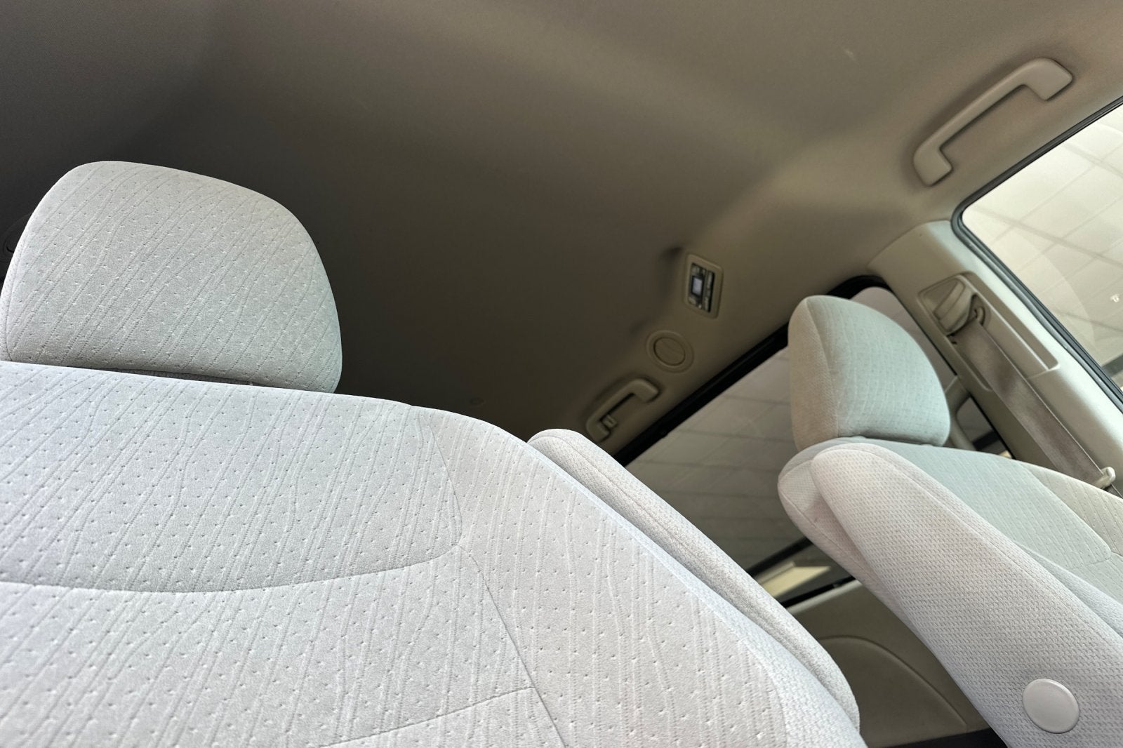 2015 Toyota Sienna LE 8 Passenger