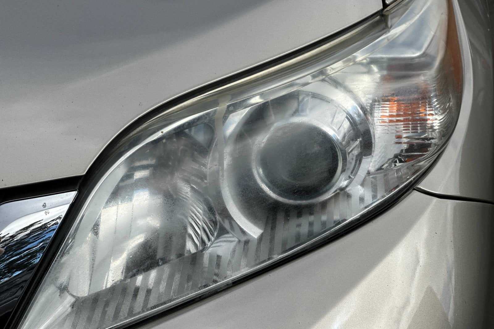 2015 Toyota Sienna LE 8 Passenger