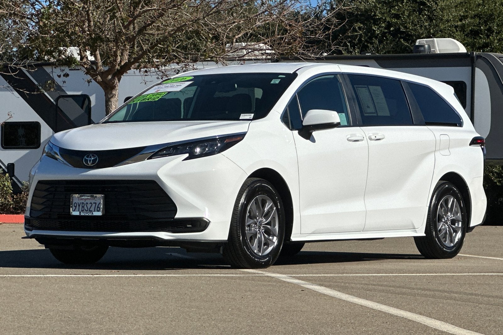 2026 Toyota Sienna LE 8 Passenger