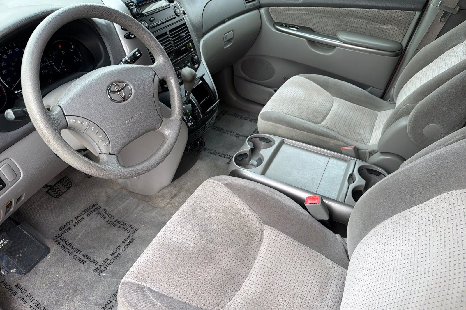 2008 Toyota Sienna LE