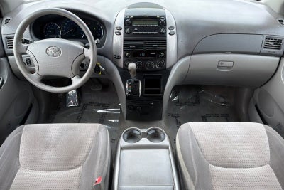 2008 Toyota Sienna LE