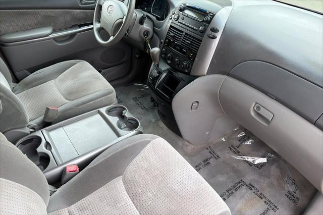 2008 Toyota Sienna LE