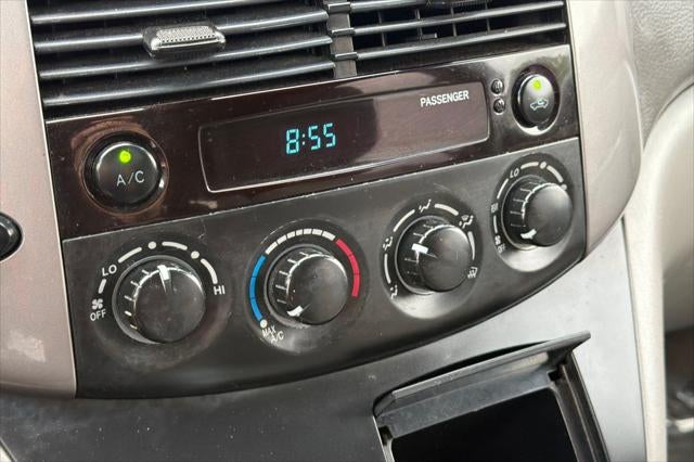 2008 Toyota Sienna LE