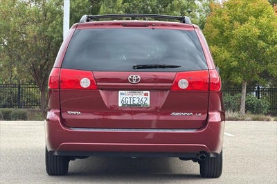 2008 Toyota Sienna LE