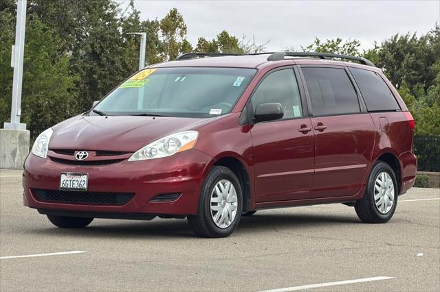 2008 Toyota Sienna LE