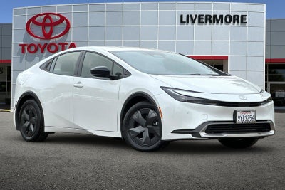 2026 Toyota Prius Plug-In Hybrid SE