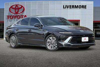 2025 Hyundai Sonata Hybrid Limited