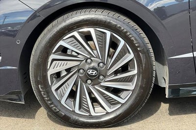 2025 Hyundai Sonata Hybrid Limited