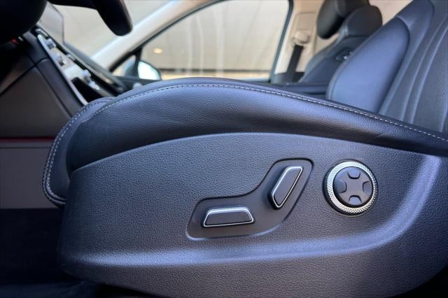 2025 Genesis GV80 2.5T