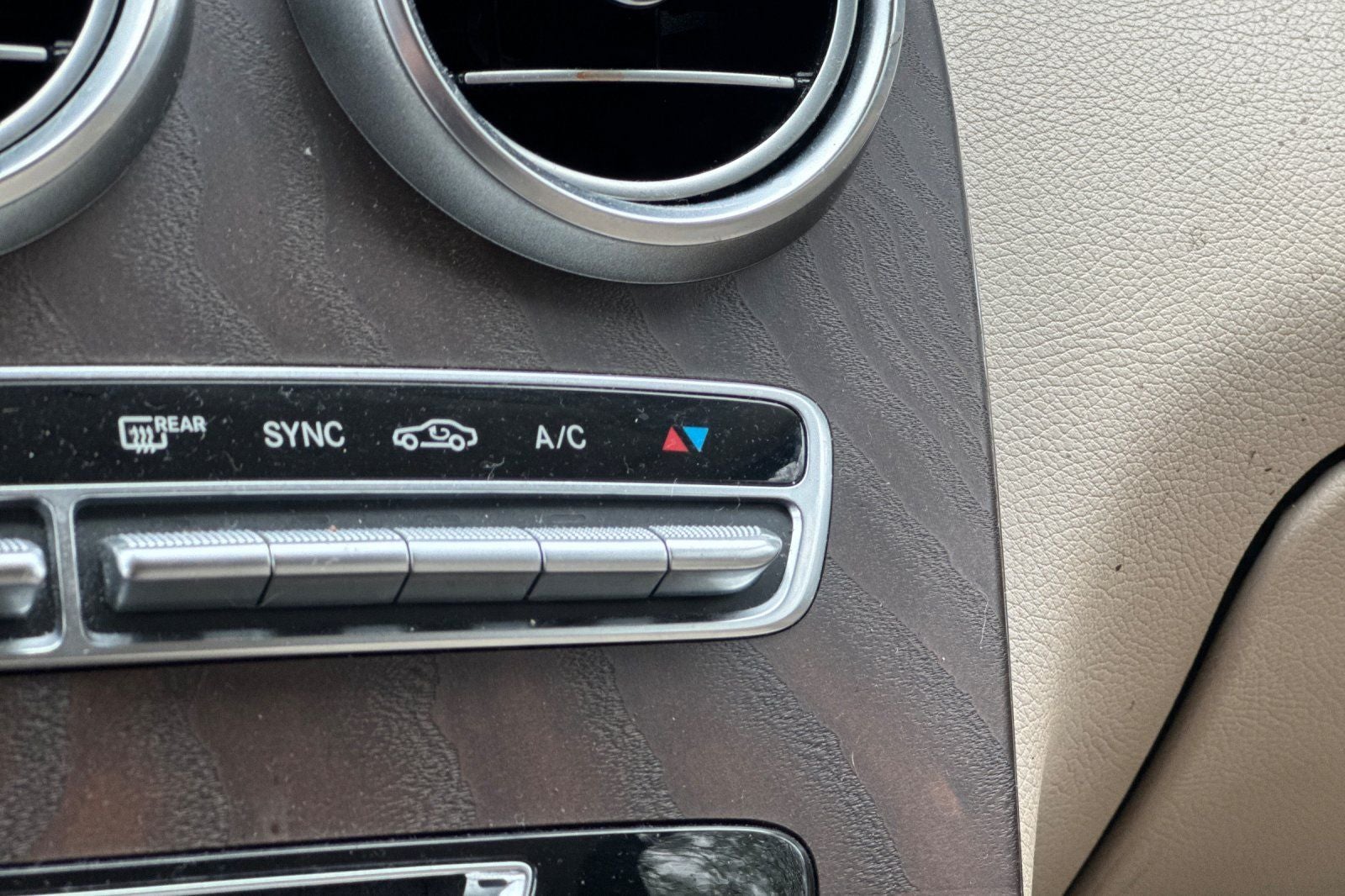 2019 Mercedes-Benz GLC GLC 300 4MATIC®