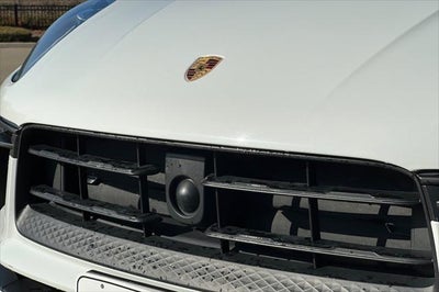 2024 Porsche Macan T