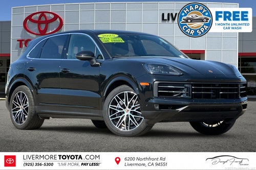 2025 Porsche Cayenne Base