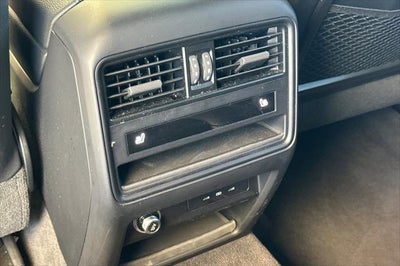 2025 Porsche Cayenne Base