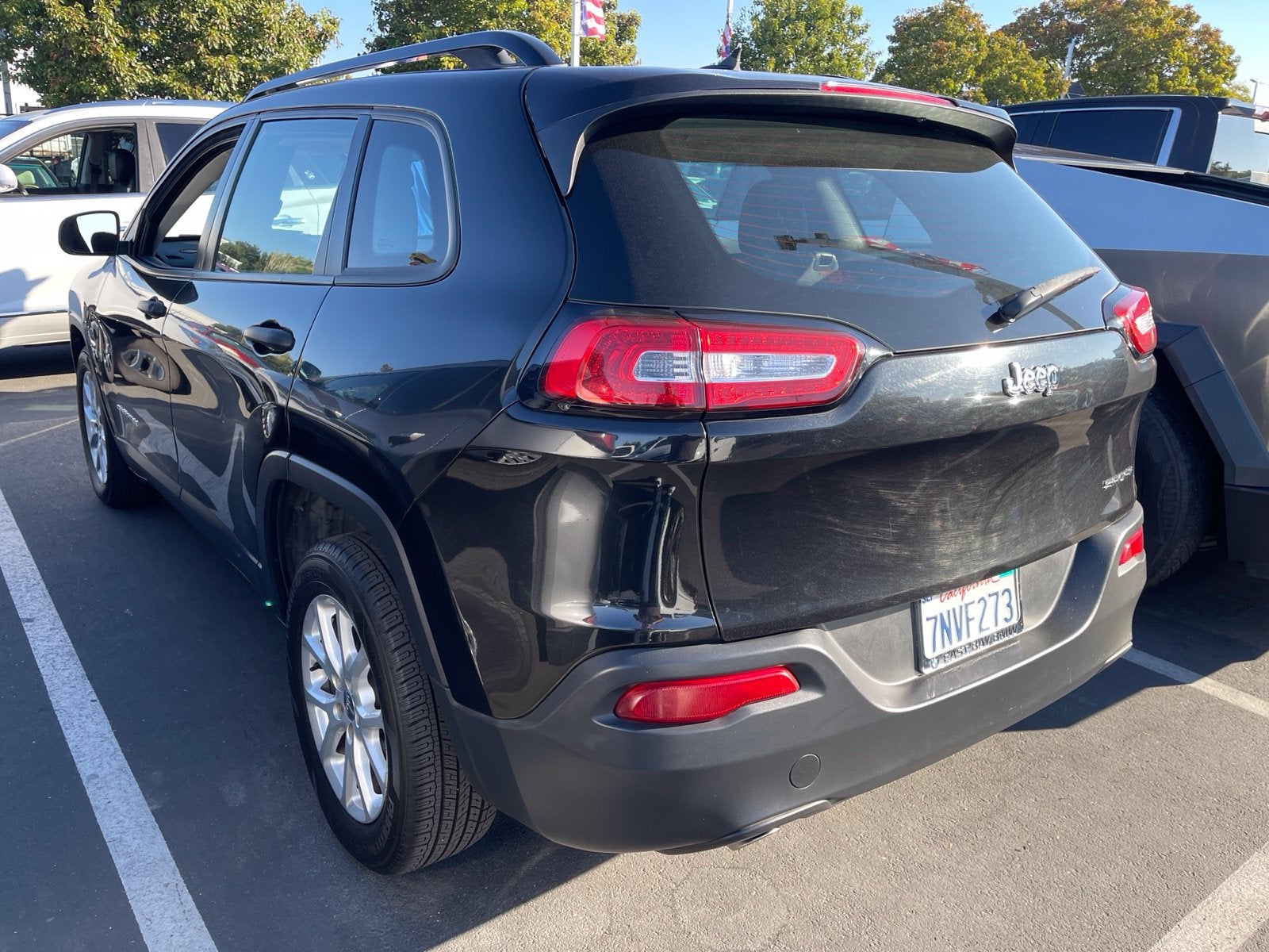 2016 Jeep Cherokee Sport