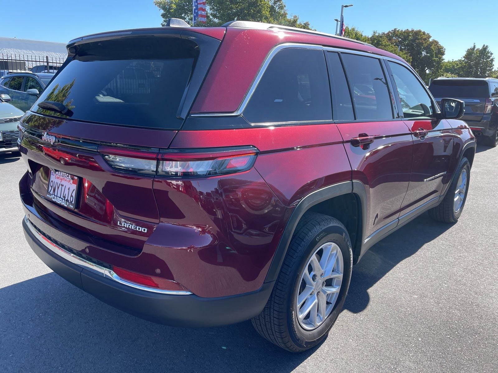 2025 Jeep Grand Cherokee Laredo