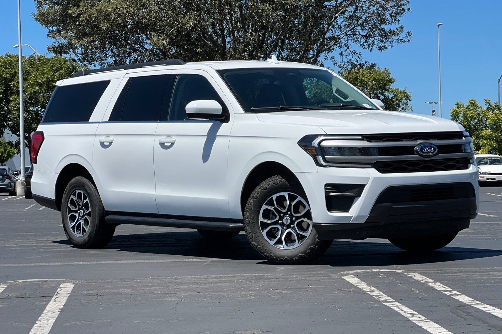 2024 Ford Expedition Max XLT