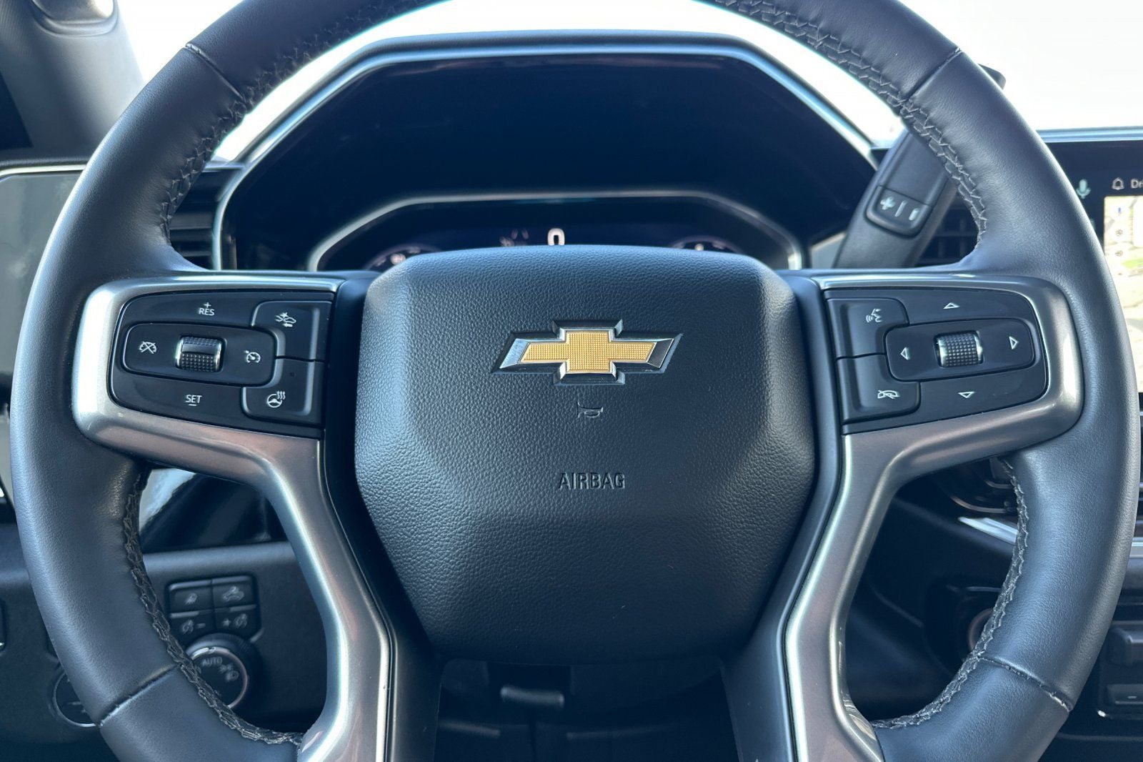 2026 Chevrolet Silverado 1500 LT LT1
