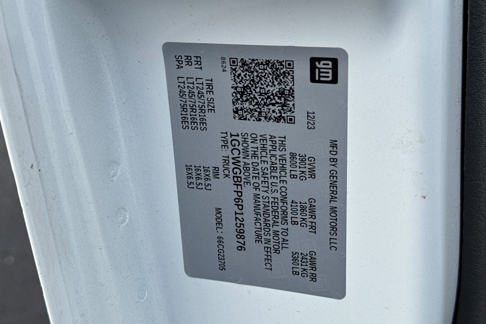 2023 Chevrolet Express 2500 Work Van Cargo