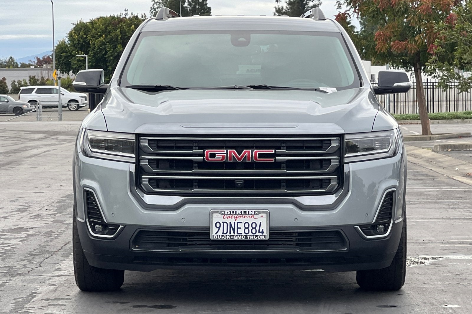2023 GMC Acadia AT4