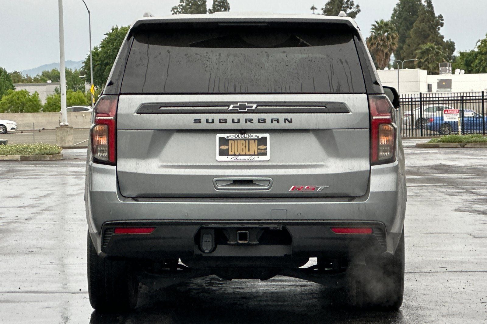 2023 Chevrolet Suburban RST