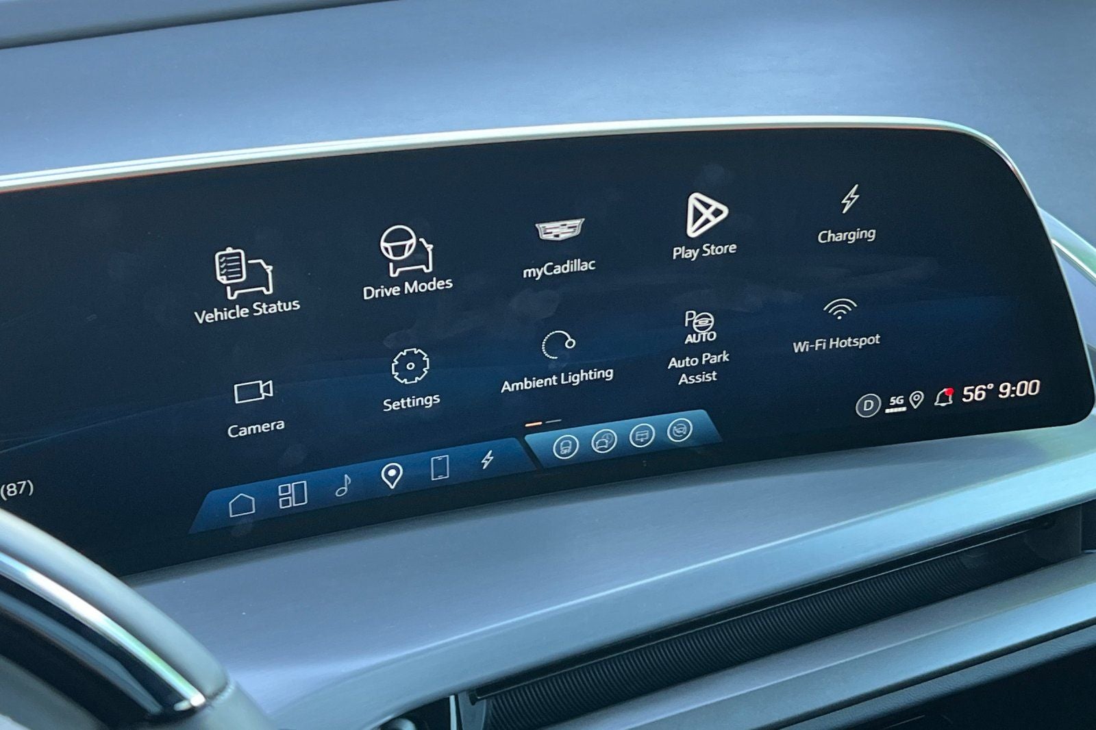 2026 Cadillac VISTIQ Sport