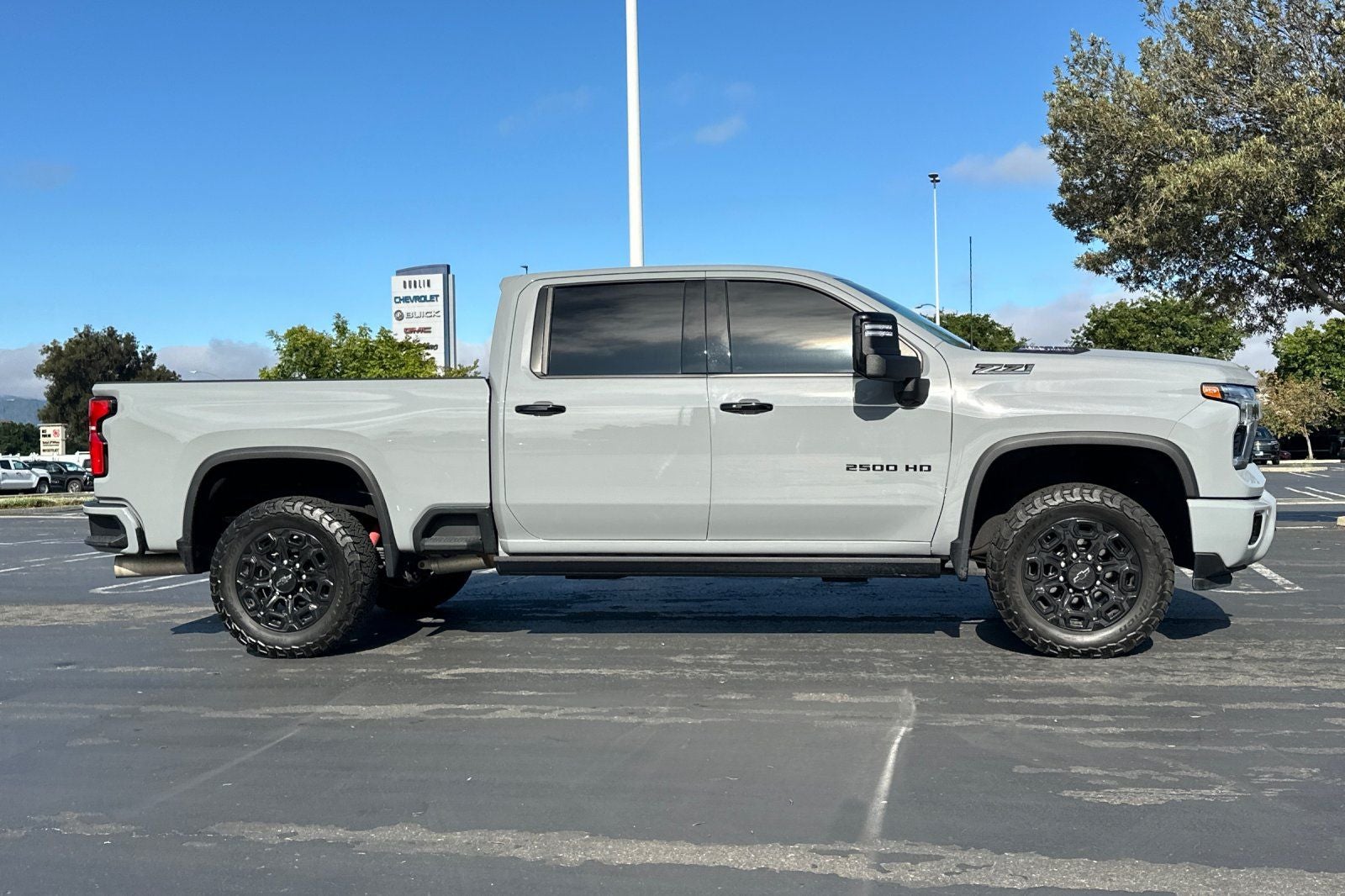 2024 Chevrolet Silverado 2500HD LTZ
