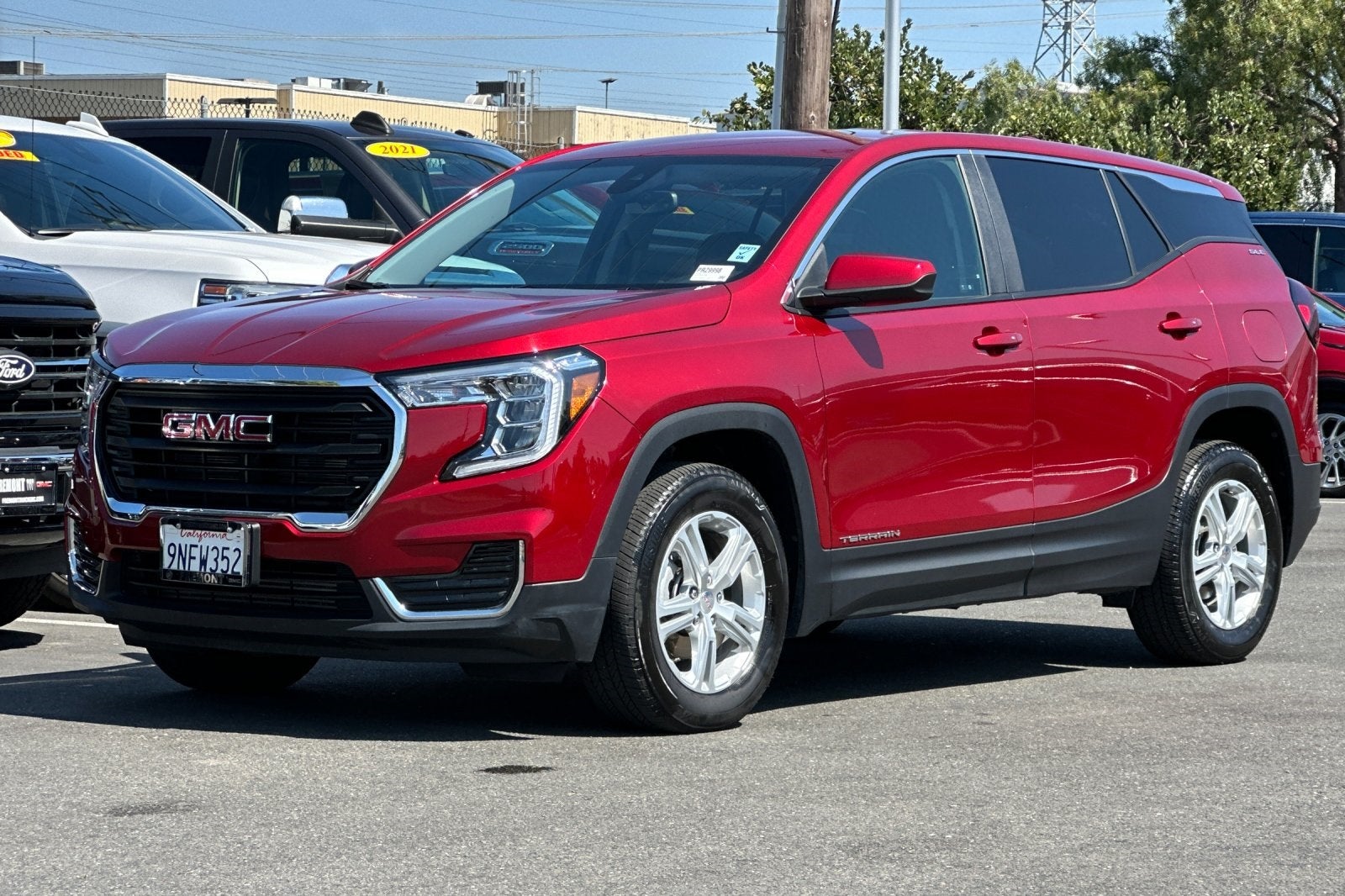 2024 GMC Terrain SLE