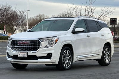 2023 GMC Terrain Denali