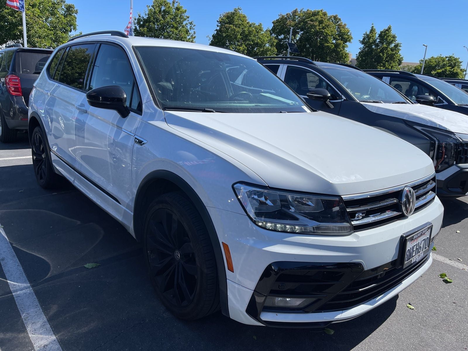 2021 Volkswagen Tiguan 2.0T SE R-Line Black 4WD's photo
