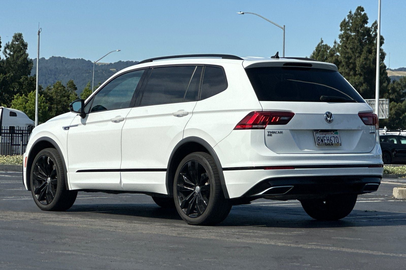 2021 Volkswagen Tiguan 2.0T SE R-Line Black