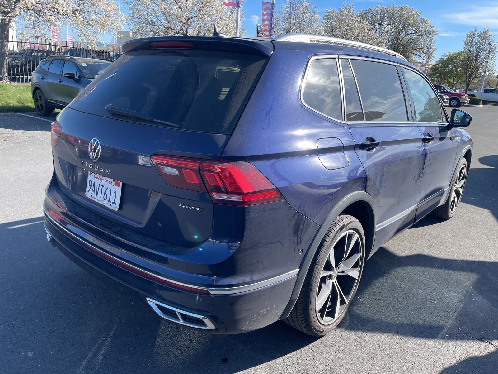 2022 Volkswagen Tiguan 2.0T SEL R-Line