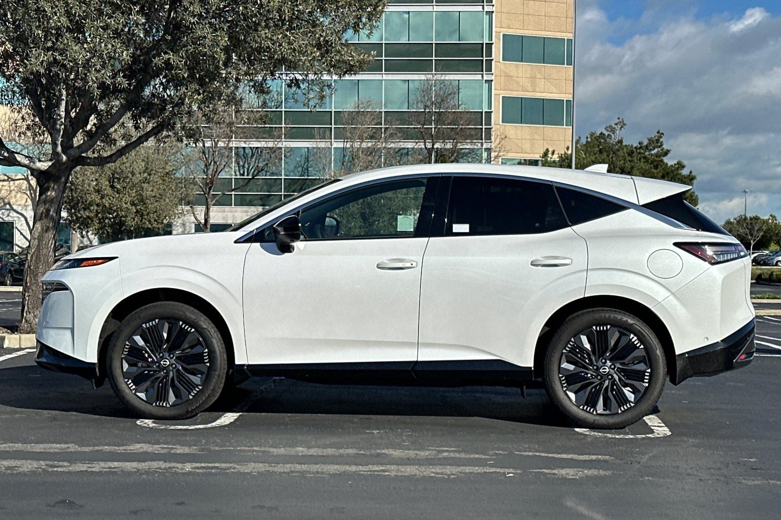 2025 Nissan Murano Platinum