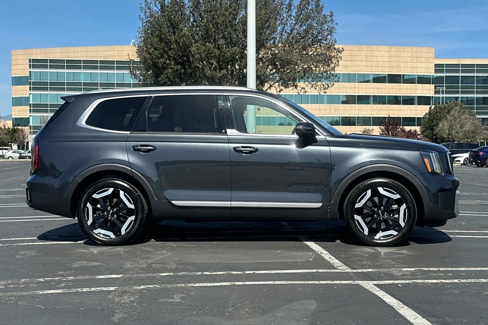 2024 Kia Telluride EX