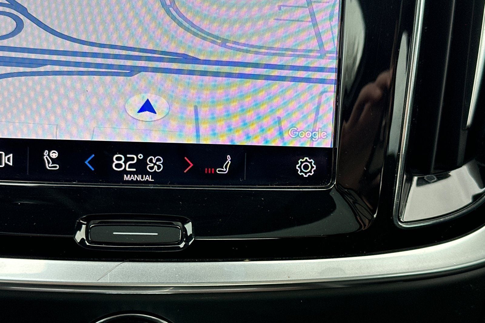 2024 Volvo S60 B5 Plus Dark Theme