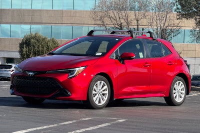 2025 Toyota Corolla Hatchback SE